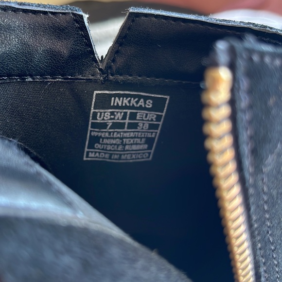 BNWT Never Worn Black Zip Bootie - Picture 5 of 5